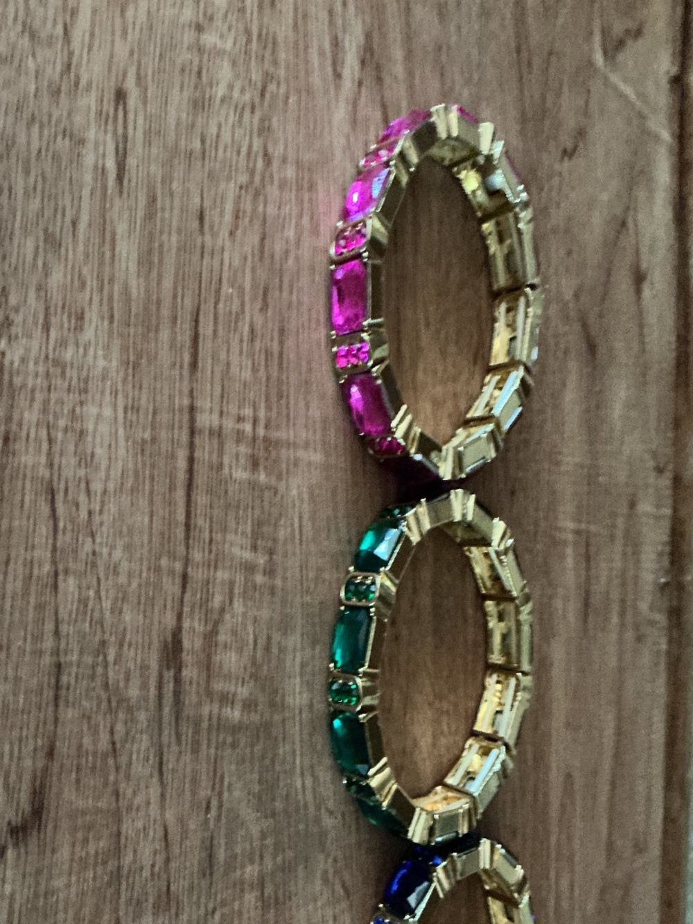 Set of 3 emerald cut stretch bracelets features beautiful gemstones